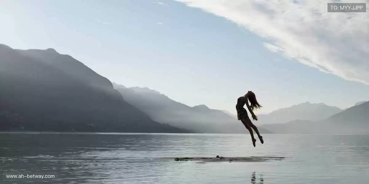 🎮限量周边，收藏首选！🎁